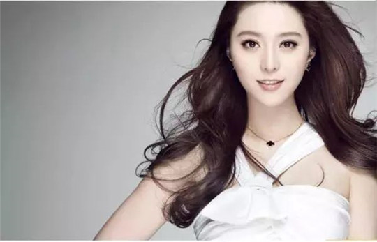 国际珠宝大牌们和平价材质那些事  第4张