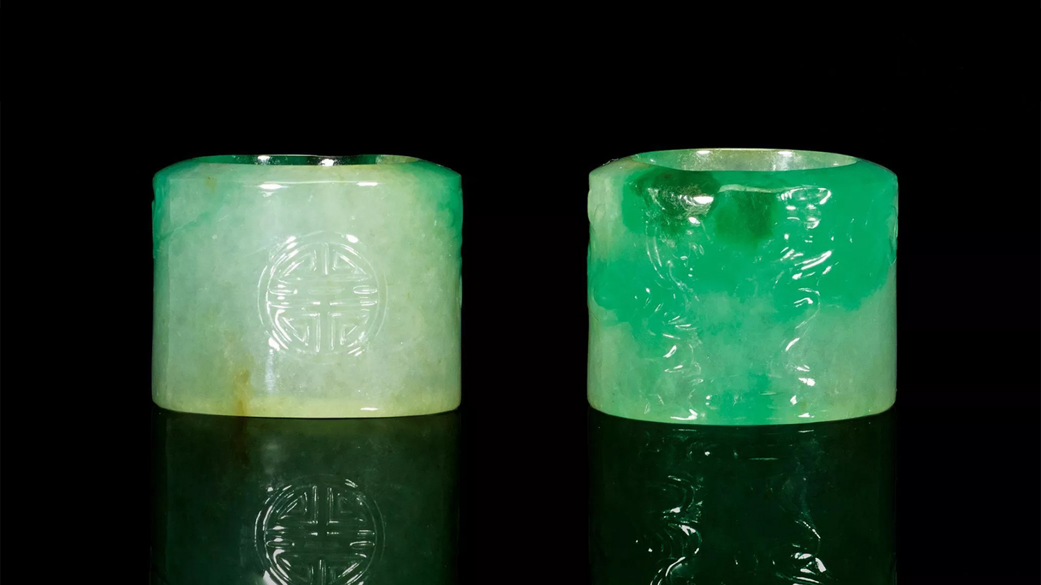 平安扣翡翠项链价格想掌握翡翠扳指的价钱?讨论一下本文就知道！(文图)   第2张