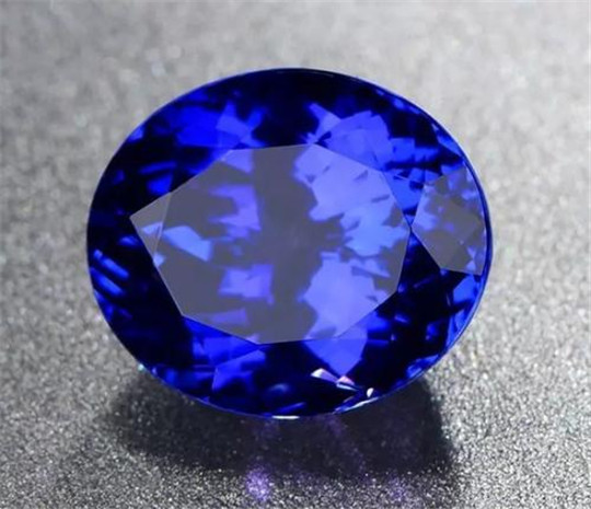 糯种淡绿翡翠手镯人工宝石就是假宝石吗？  第5张