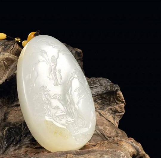 怎么选翡翠原石切片在如今玉石的大环境下，和田玉该如何收藏？  第3张