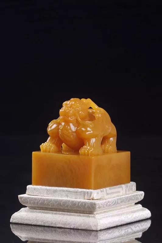 老挝田黄石价格怎么样，值得收藏吗？  第12张