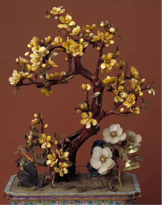 玉石还能雕刻成盆景，你见过吗？  第6张