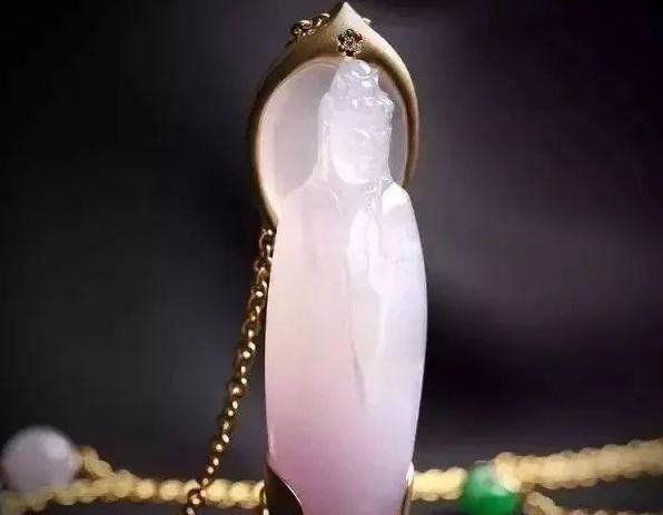 去哪里买翡翠原石收藏投资翡翠想要升值，这些要点一定要看看  第5张