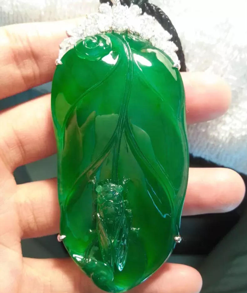 翡翠购买渠道怎么选？为什么价格差距那么大  第1张