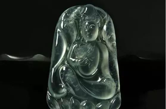 素身翡翠和雕花翡翠到底哪种更贵更好？  第9张
