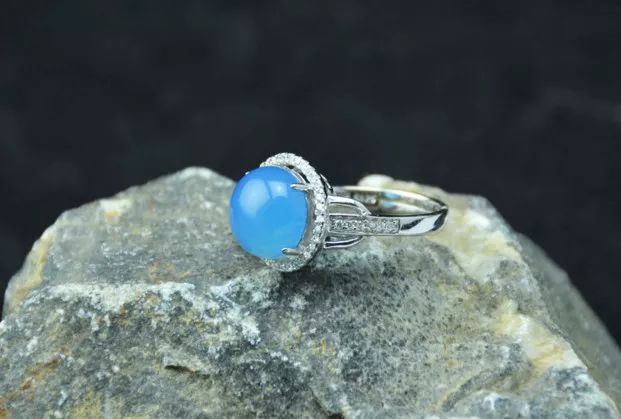 揭秘：一小块玉髓卖到了350万？  第10张