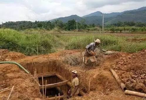 探究：价值数亿的宝石开采过程  第1张