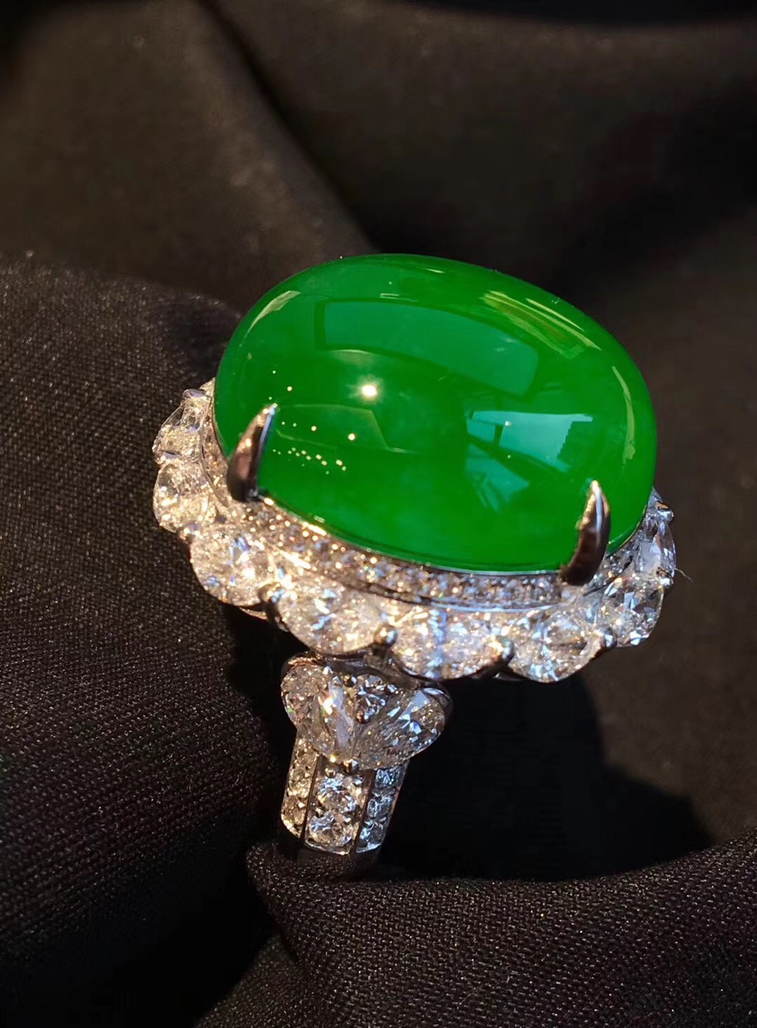 看清翡翠行业现状，正确把握机遇与挑战！  第10张