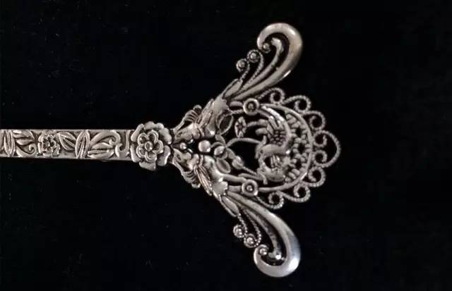 为什么银饰不按克卖?925银和990银哪个好？  第2张