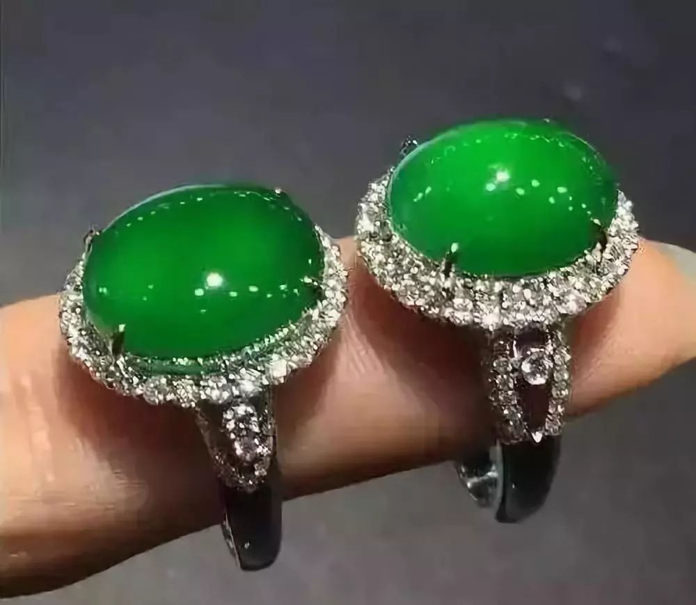 去哪里买翡翠原石收藏投资翡翠想要升值，这些要点一定要看看  第6张