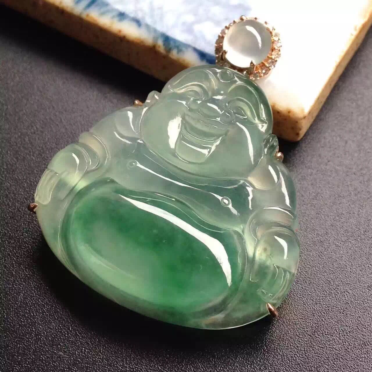 玻璃种翡翠报价帝王绿翡翠为什么价格高？  第2张