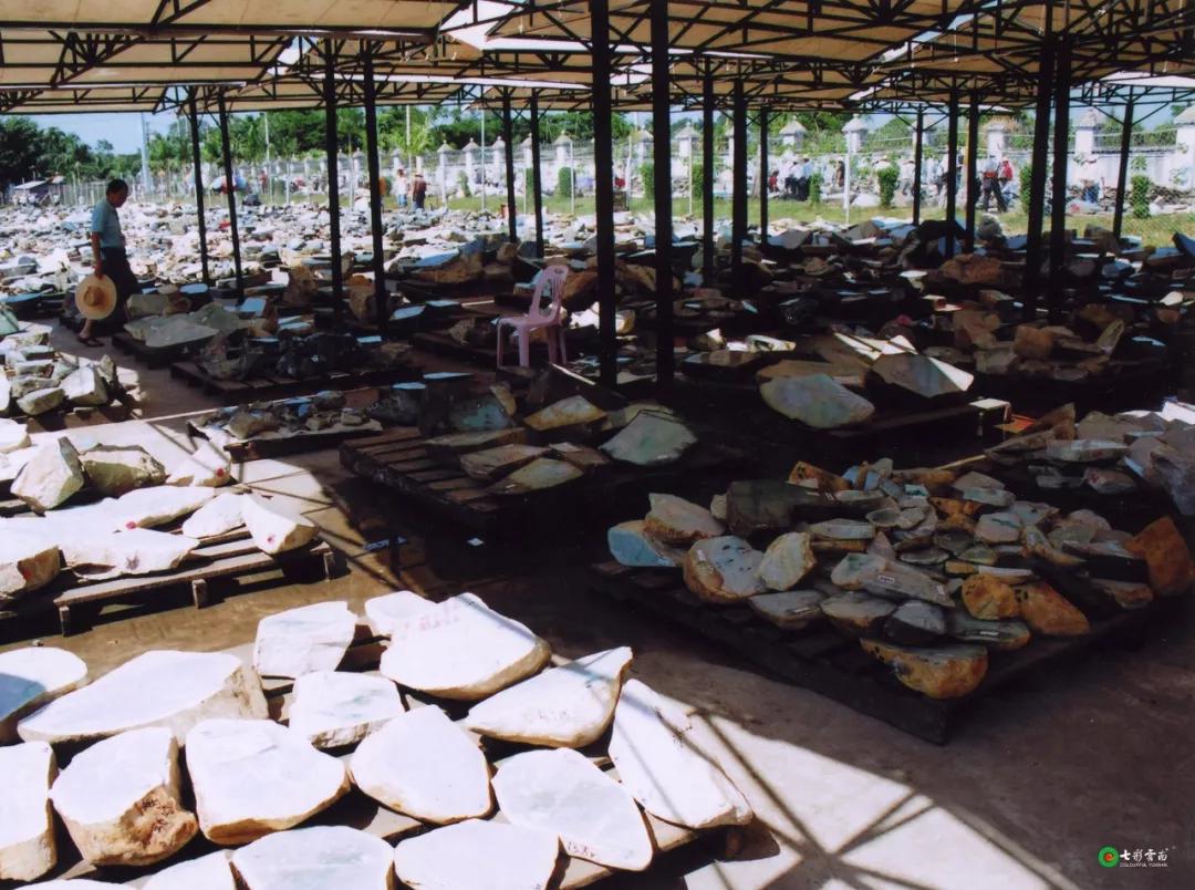 翡翠鉴定书怎么看真假翡翠价格不断上涨，你还坐的住吗？  第7张