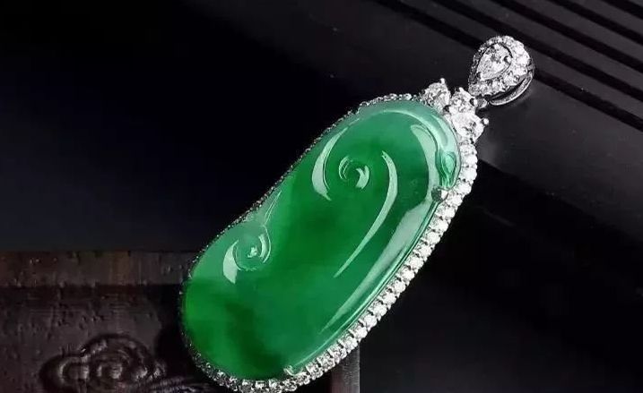 去哪里买翡翠原石收藏投资翡翠想要升值，这些要点一定要看看  第8张