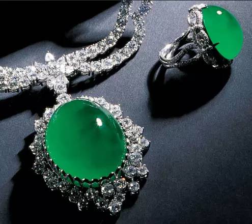 缅甸翡翠现在在市场的认可都如何，市场价值怎么样，未来的发展趋势如何  第3张