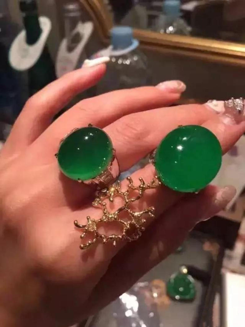 两百块能买到A货翡翠戒指吗？戒指价格怎么定？  第3张