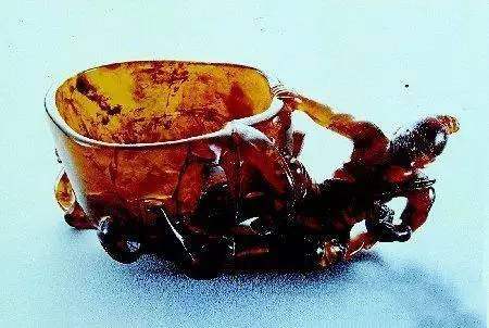 琥珀价格漫谈：琥珀多少钱一克？  第3张