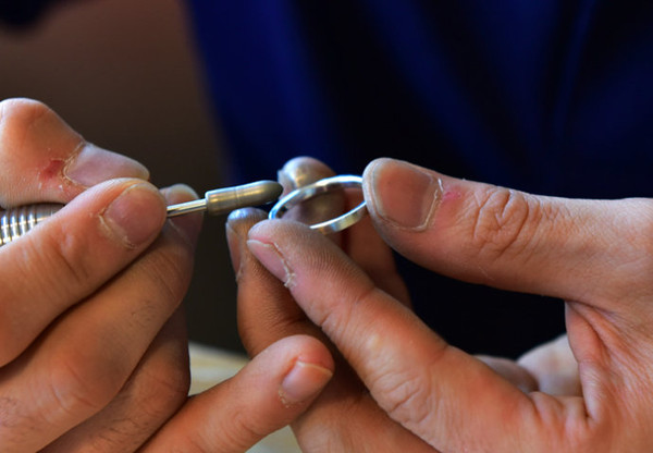 纸白银行情大幅上涨 银价升穿多空分水岭 第3张