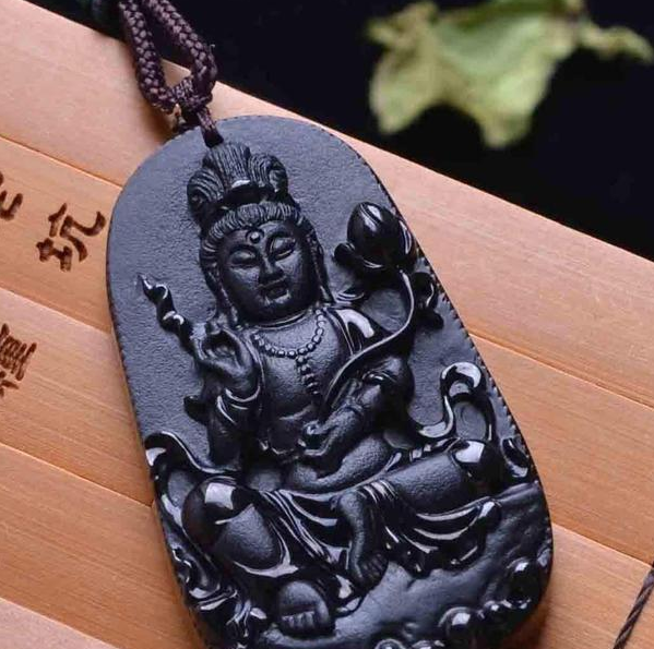 墨翠目前的市场价值如何？选购应注意哪些方面？  第4张