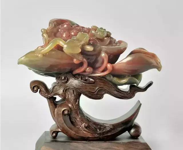 翡翠观音配崖柏挂绳世界各地的玉石，一起看看  第9张