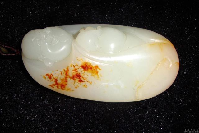 全国最大的玉石成品批发市场在哪里羊脂白玉与和田玉白玉十分相似，如何区分呢？  第7张