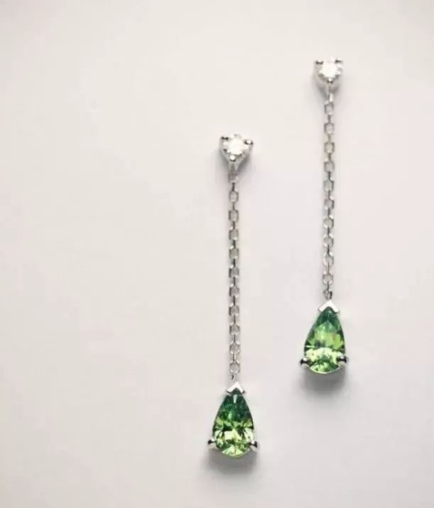 翠榴石：最贵最值钱的石榴石！  第9张