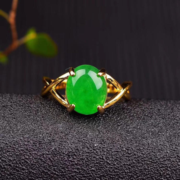 翡翠原石苏州拍卖2019翡翠市场行情价格走势解析  第2张