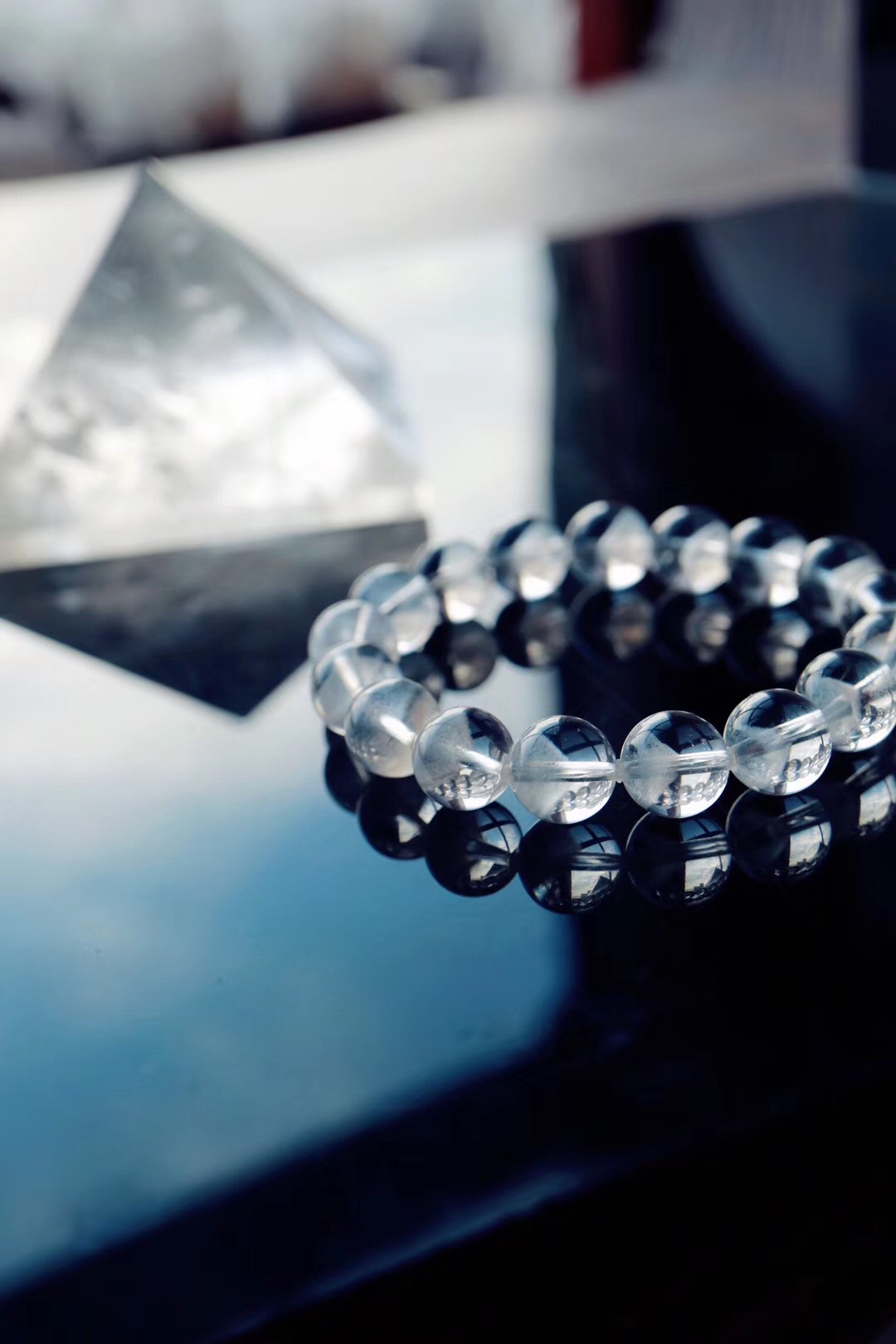 翡翠饰品的主要集散地白幽灵是白水晶吗？如何挑选白幽灵  第8张