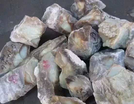 俄罗斯糖玉和且末糖玉哪个更好 ？  第15张