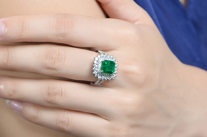 1克拉的哥伦比亚祖母绿价格是多少呢？  第2张