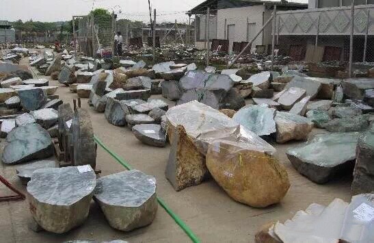 翡翠原石都有哪些市场，他们都在哪里？  第1张