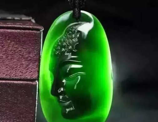 墨翠目前的市场价值如何？选购应注意哪些方面？  第3张