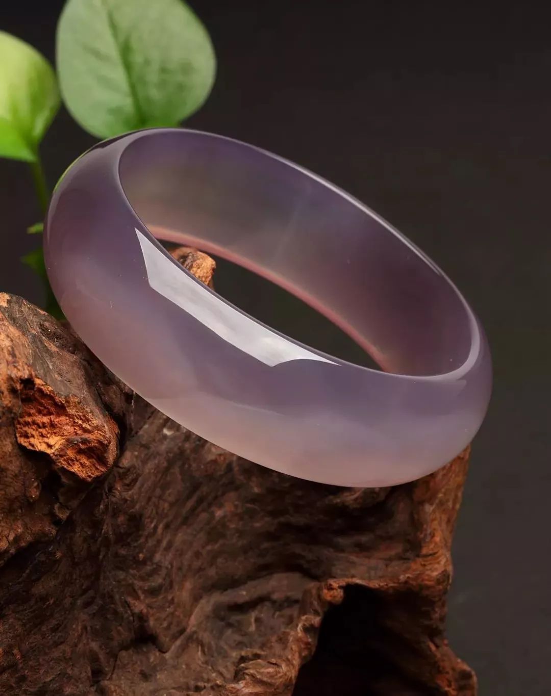 揭秘：一小块玉髓卖到了350万？  第5张