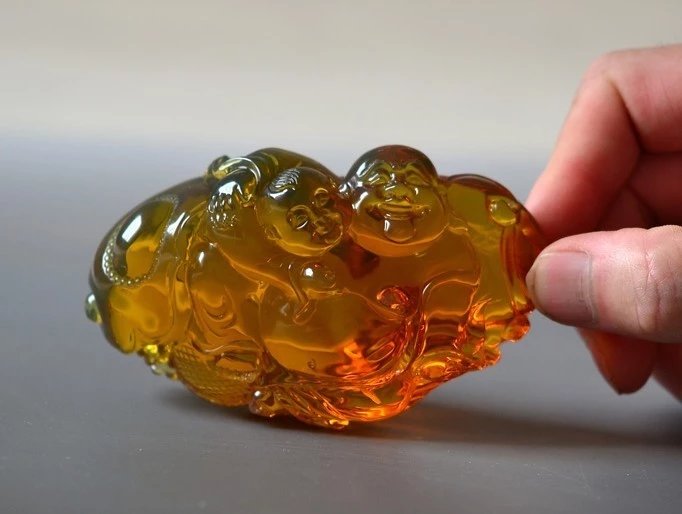 看天然琥珀价格走势，收藏价值如何？  第25张
