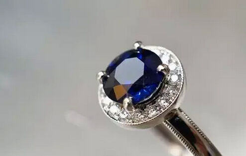 蓝宝石价格多少钱一克2018 极品可达1万左右 第2张