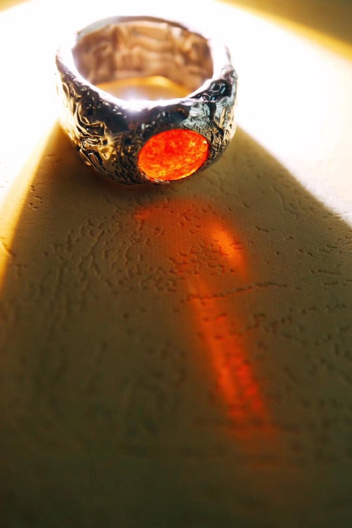 太阳石值钱吗？太阳石佩戴有什么讲究？  第3张