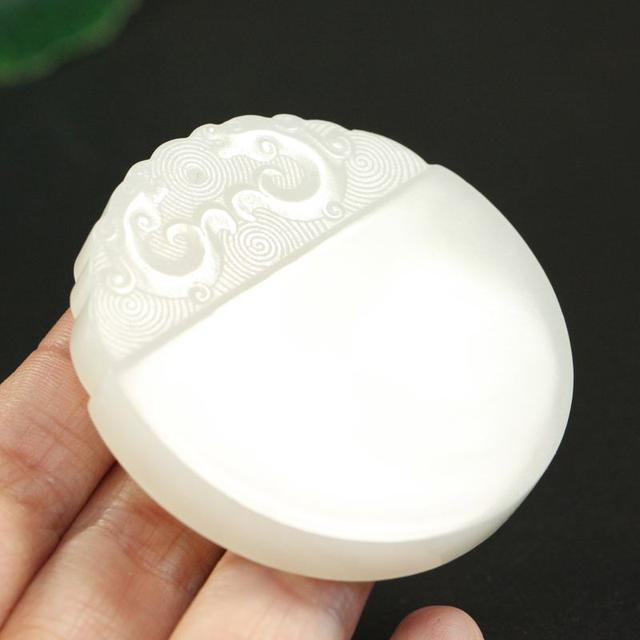 全国最大的玉石成品批发市场在哪里羊脂白玉与和田玉白玉十分相似，如何区分呢？  第3张