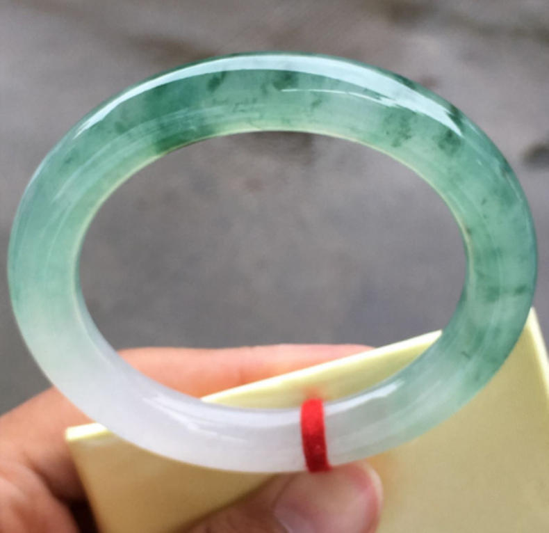 开个翡翠店怎么样什么款式的翡翠，保价升值率高？  第4张