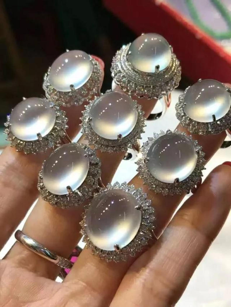 两百块能买到A货翡翠戒指吗？戒指价格怎么定？  第4张