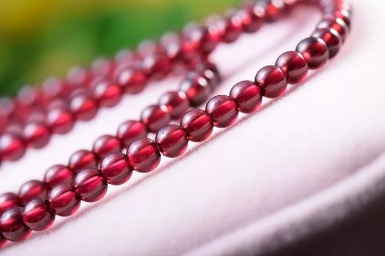 禹氏翡翠紫罗兰玉手镯石榴石手串流言大辟谣...  第13张