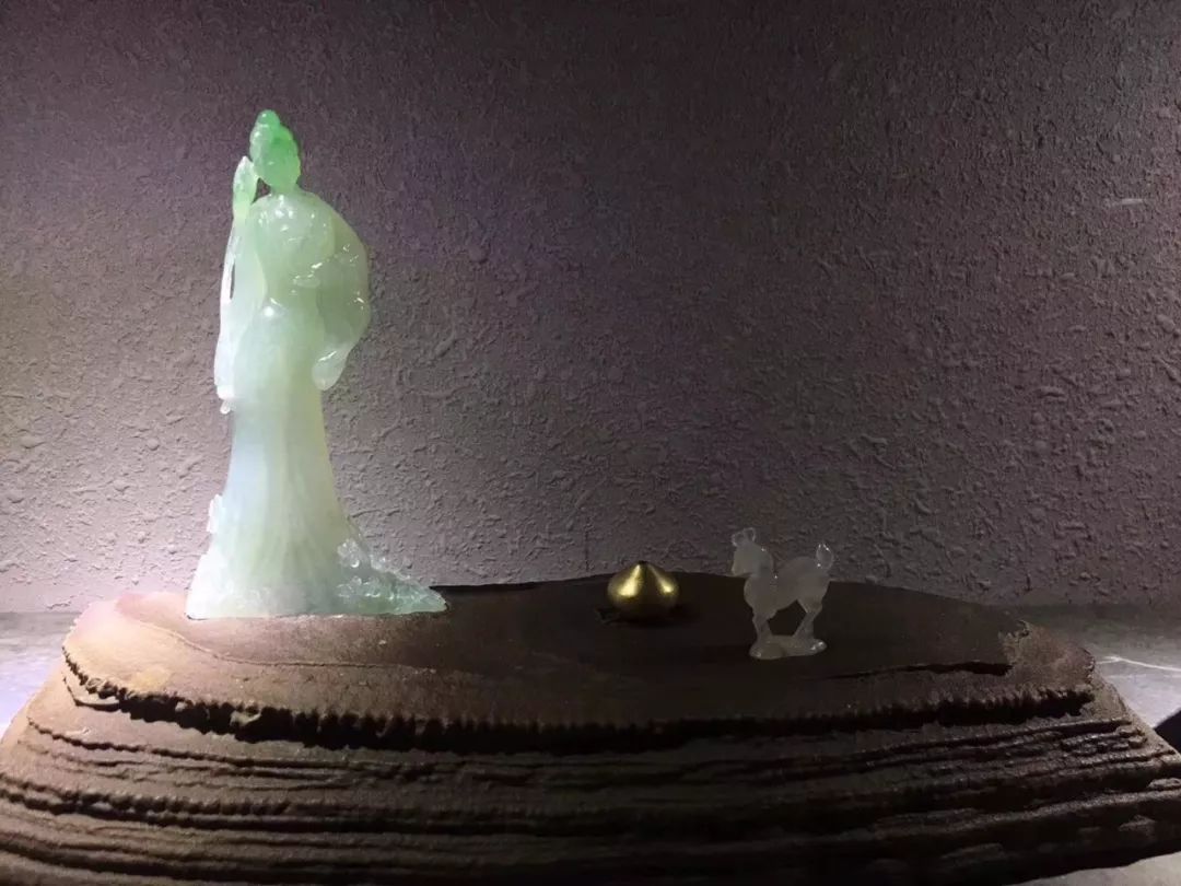 保定市翡翠鉴定翡翠是观望还是入手？2020年翡翠价格走势  第9张