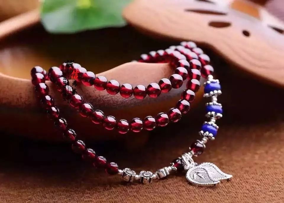 禹氏翡翠紫罗兰玉手镯石榴石手串流言大辟谣...  第4张