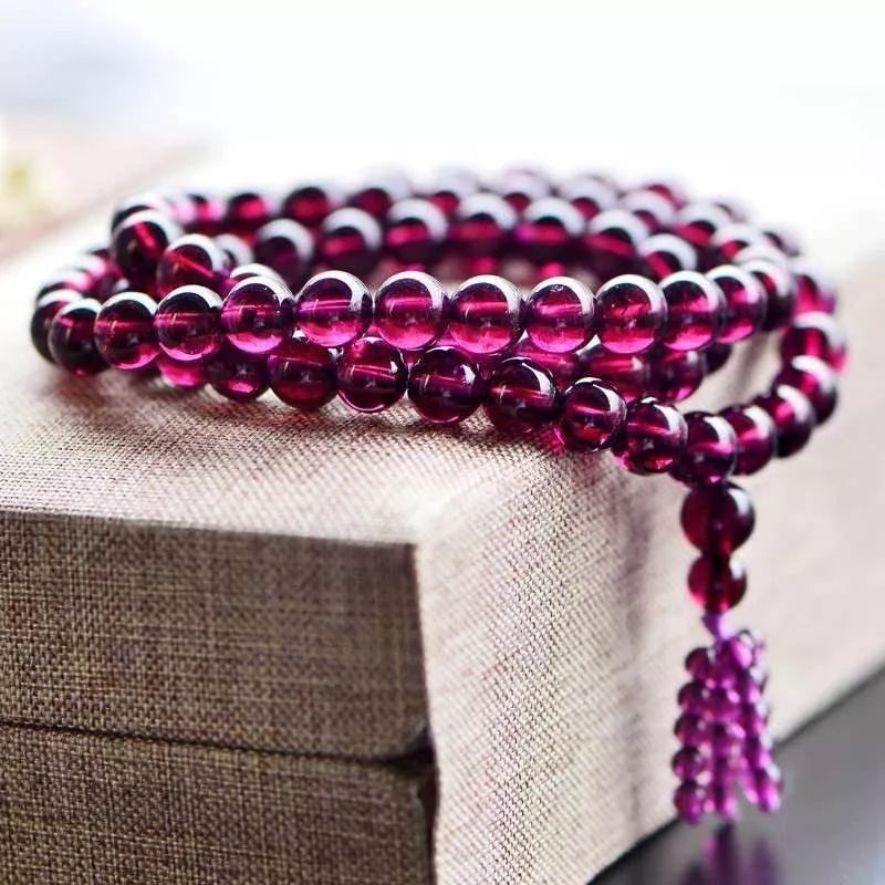 禹氏翡翠紫罗兰玉手镯石榴石手串流言大辟谣...  第6张