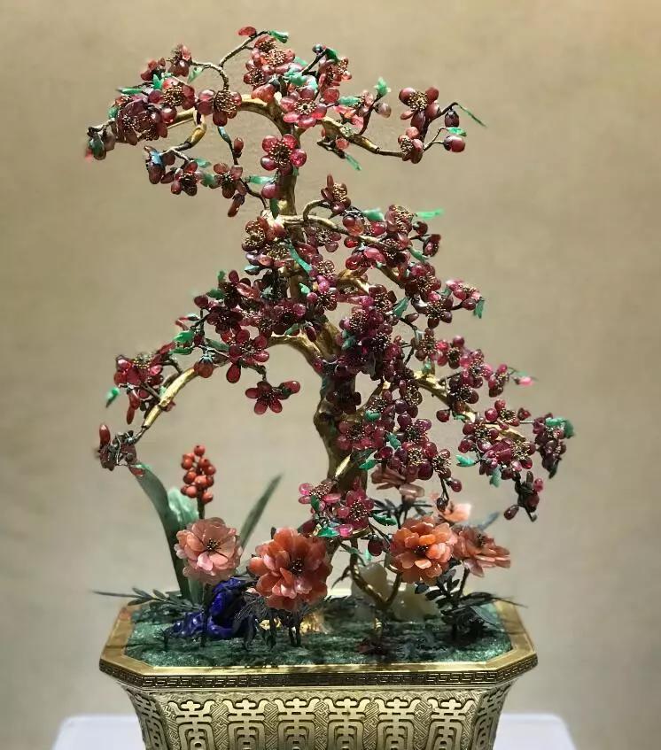 玉石还能雕刻成盆景，你见过吗？  第9张