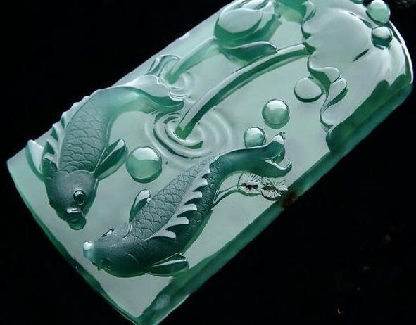 不同翡翠，价格几万、几十万，甚至几千万，差别究竟在哪？  第2张