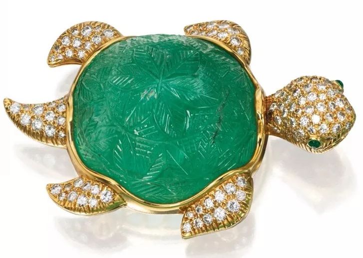 买什么牌子的翡翠手镯真相还是炒作：玉髓这样的地摊货，被老外卖了十几万？  第28张