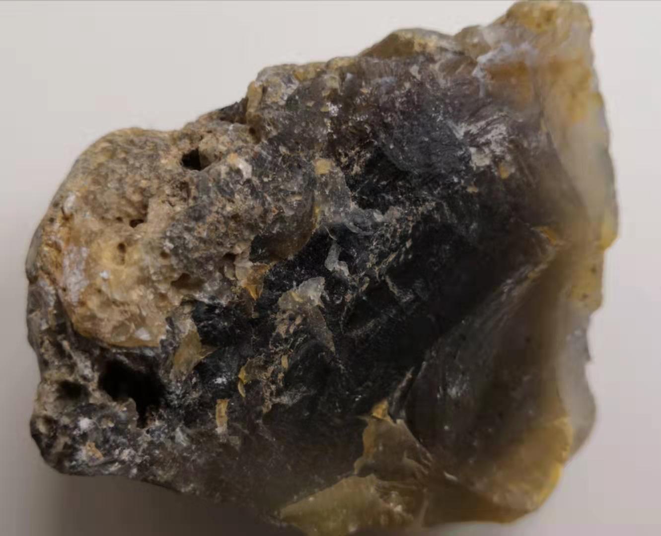 用砂纸打磨翡翠原石玛瑙玉髓原石有收藏价值吗？  第2张