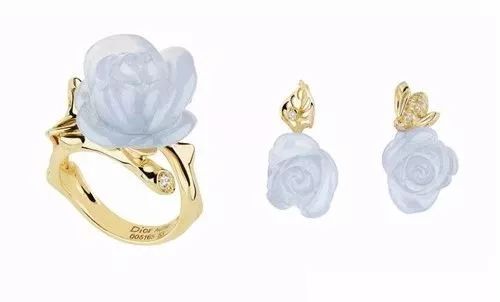 揭秘：一小块玉髓卖到了350万？  第13张