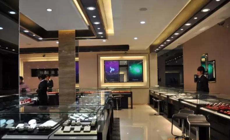 翡翠购买渠道怎么选？为什么价格差距那么大  第3张