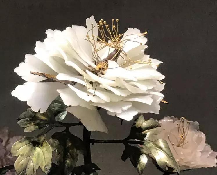 玉石还能雕刻成盆景，你见过吗？  第22张