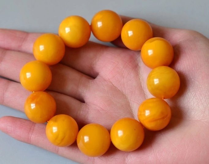 看天然琥珀价格走势，收藏价值如何？  第7张